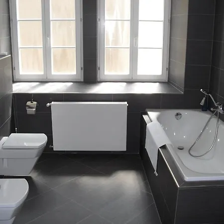 Mestsky Hotel Dorinka Hostinné Room photo