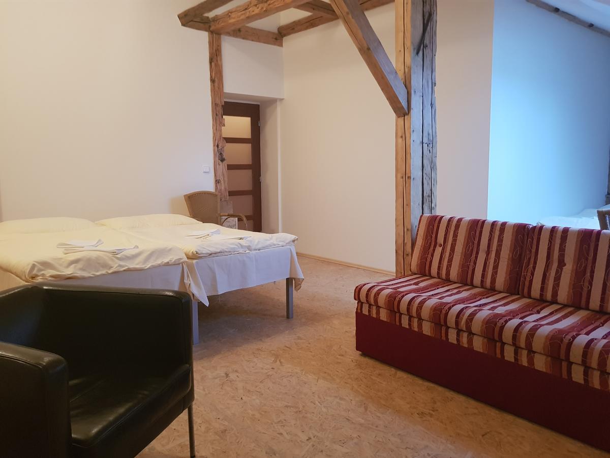 Hotel Mestsky Dorinka